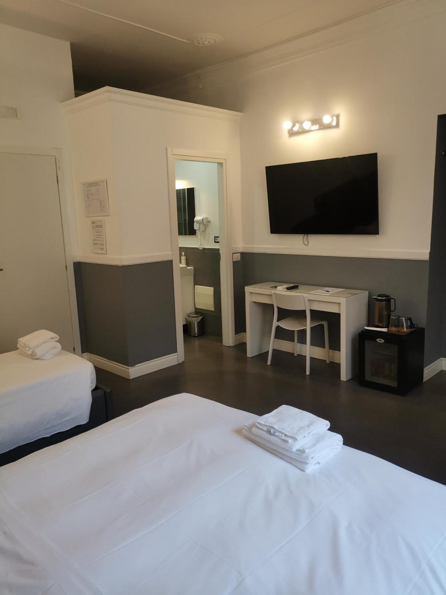 I Love Roma Guest House Exterior photo