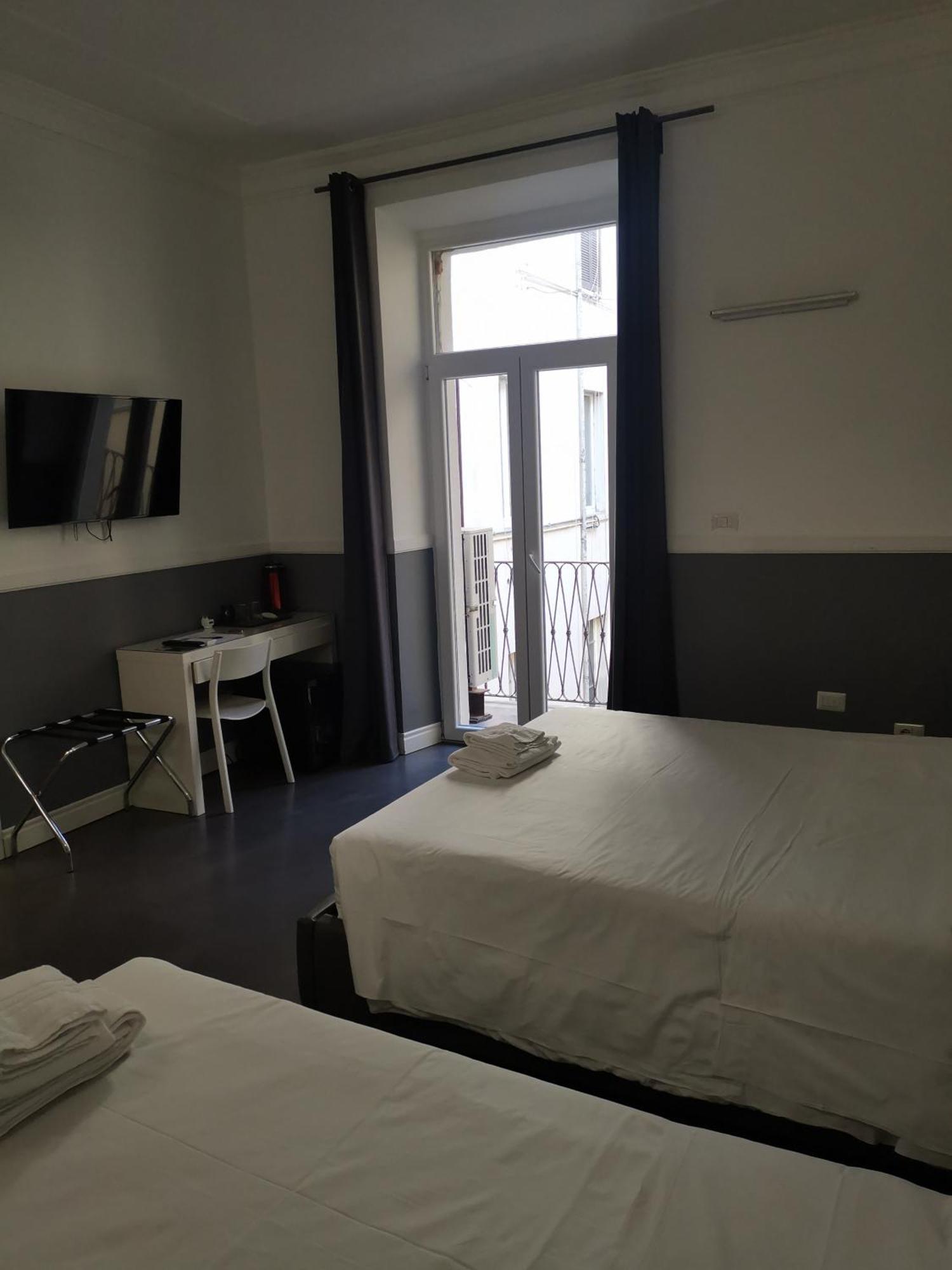 I Love Roma Guest House Exterior photo